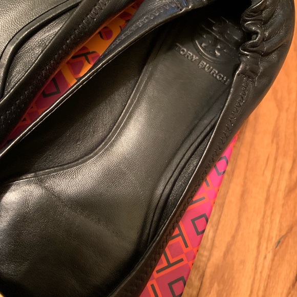COPY - EUC Tory Burch Reva flats size 9 - Picture 7 of 8